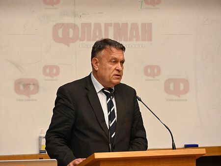 Вижте къде в Бургас да изкарате курс за оръжие или да постреляте за удоволствие